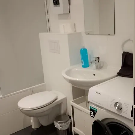 Monteurwohnung Business Links Langenfeld Appartement